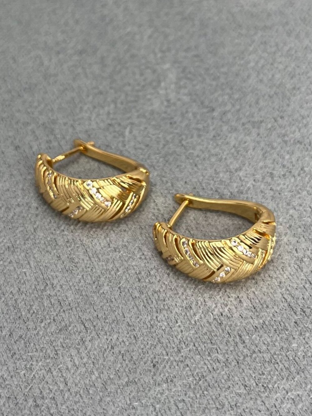 Woven Wheat Hoop Earrings - 18K Yellow Gold Vermeil